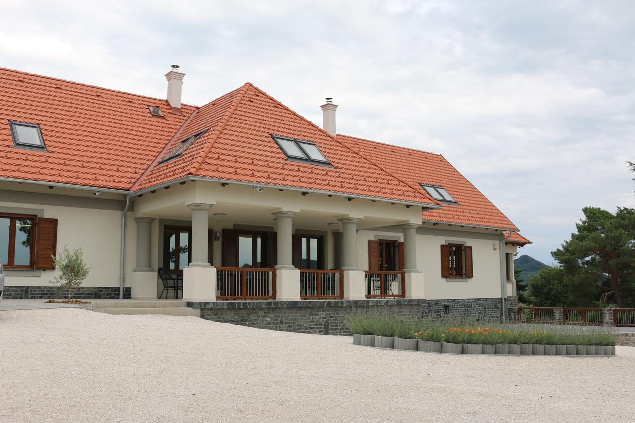 Villa Tolnay Vendeghaz Gyulakeszi Екстериор снимка
